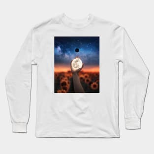 Moon thief Long Sleeve T-Shirt